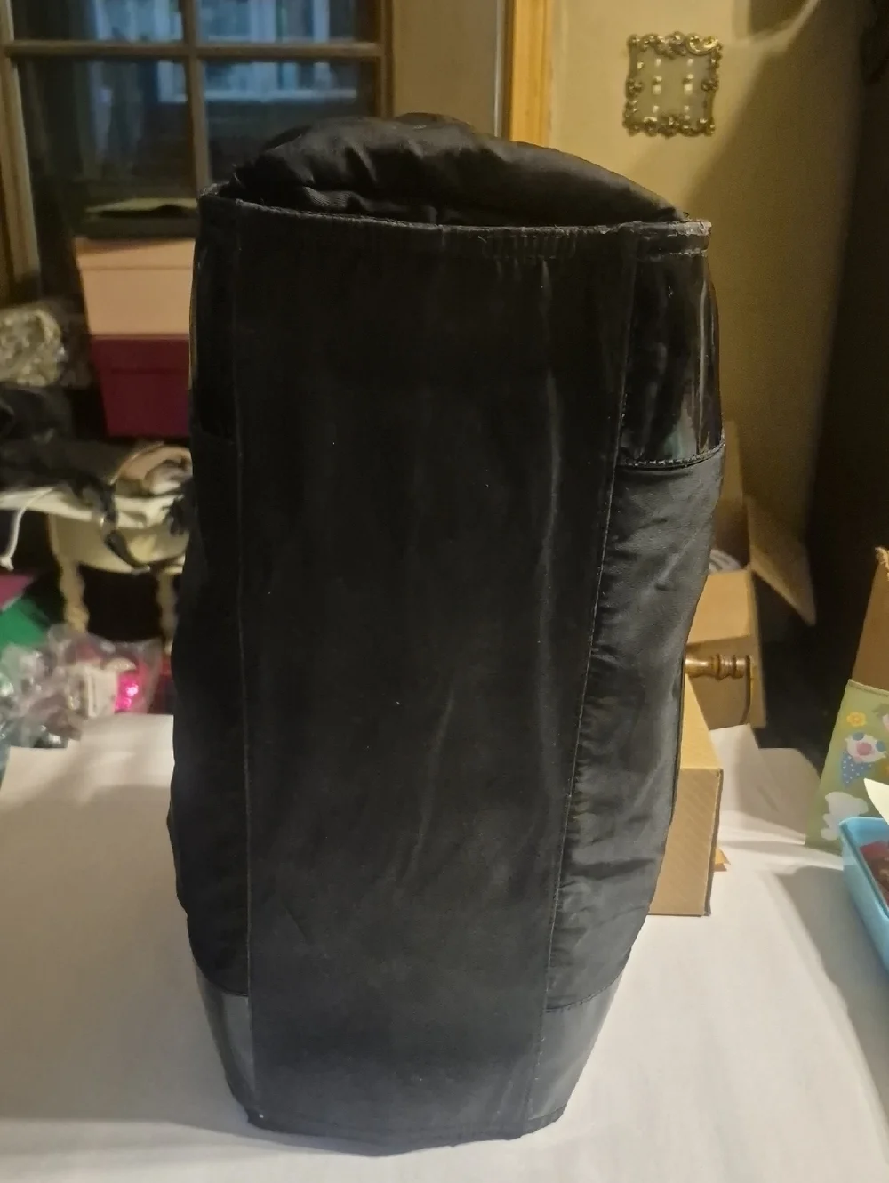 EUC Tory Burch Tote Bag. - Picture 6 of 15